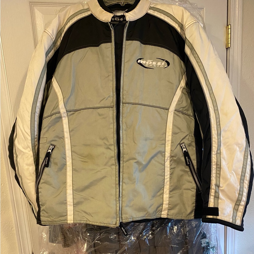 Mossi motor sports  Black and Gray Performance Jacket with Sporty Design